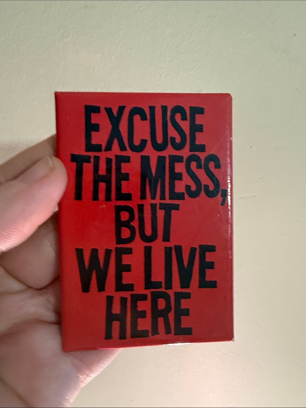 Red Decorative Magnet Plaque -